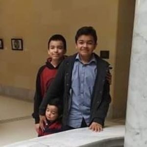 Meet your Posher, Kenay